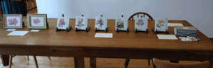 250515子ども図書館ほたる個展2DSC_1615.gif